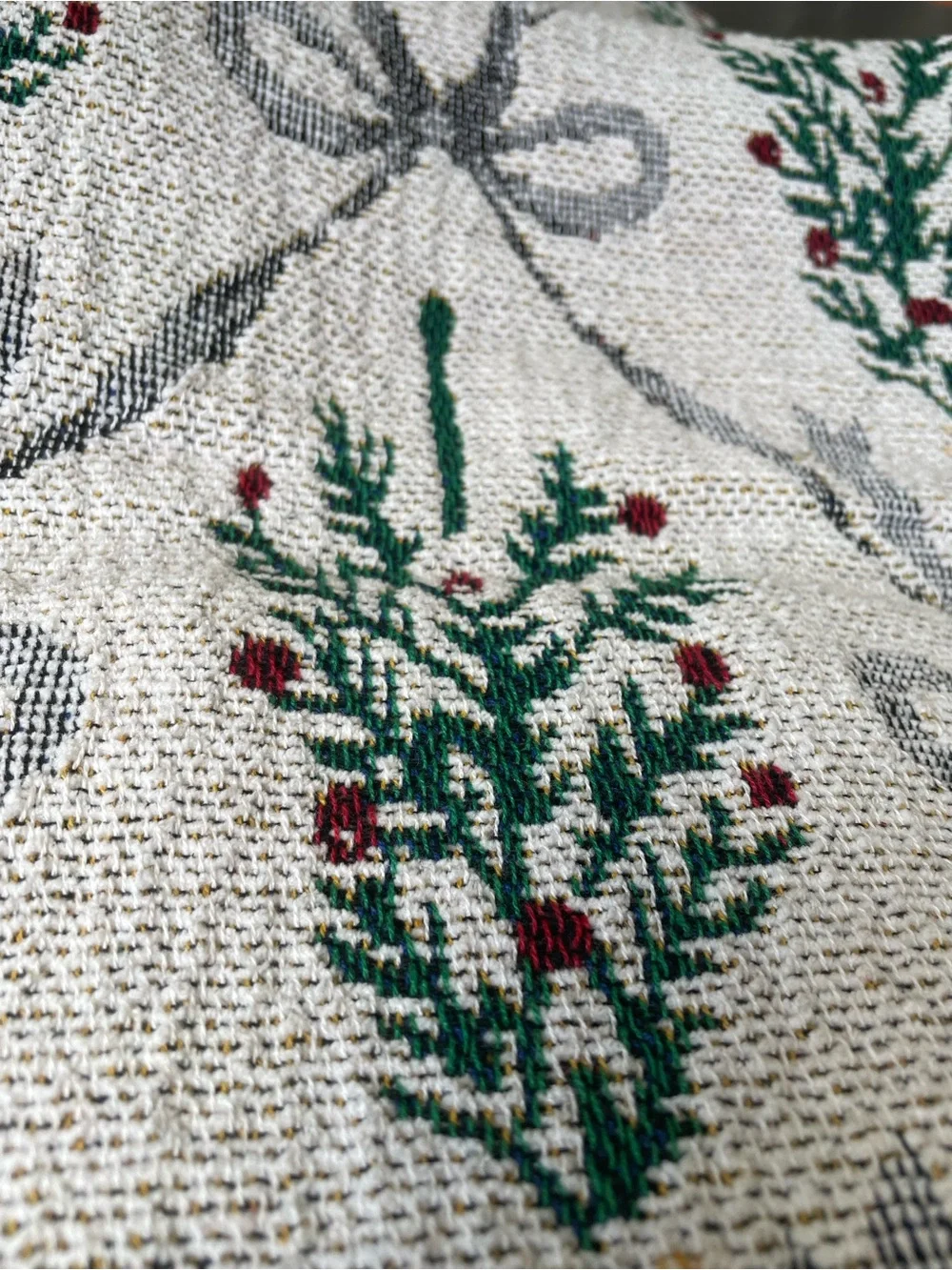 Reversible Jacquard Throw Holiday Blanket 50x70 Christmas Tree With Fringe NEW